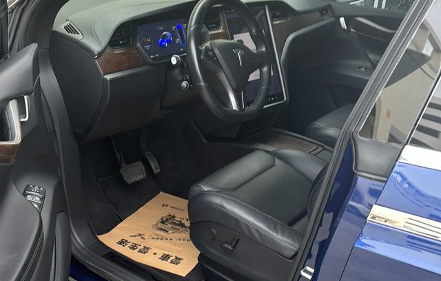 Pre-Owned Tesla Model X 2017 100D Long Range Version