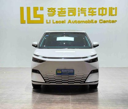 سيارة XPENG X9 2024 640 4WD عالية الأداء Max-u22017937 مستعملة معتمدة