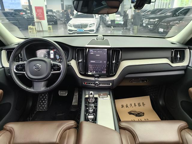 Certificated Pre-Owned Volvo XC60 PHEV 2019 T8 E-Drive Hybrid Inscription Pro National V -u22710031