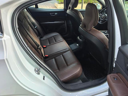 Certificated Pre-Owned Volvo S60 PHEV 2022 T8 E-Drive Hybrid AWD Inscription Luxury Edition -u22001729