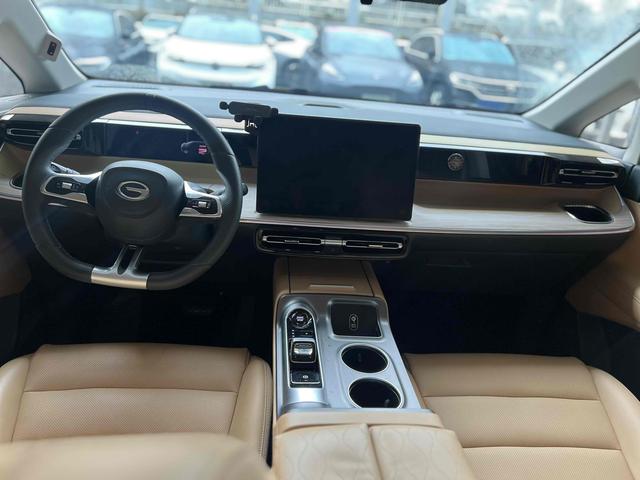 Certificated Pre-Owned GAC Trumpchi E8 PHEV 2024 2.0ATK 150km MAX Edition -u22101933