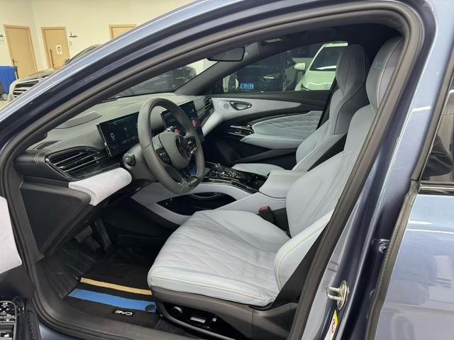 Certificated Pre-Owned BYD Seal 2022 700KM Long Range Rear-Wheel Drive Version -u22720264