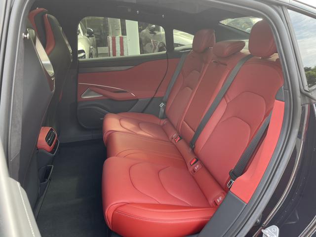 Pre-Owned Xiaomi SU7 2024 Model 4WD Ultra Long Range Max Version