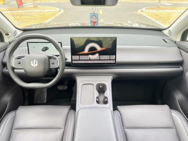 Certificated Pre-Owned Leapmotor C10 2024 Extended-Range 210 Lidar Edition -u22072772