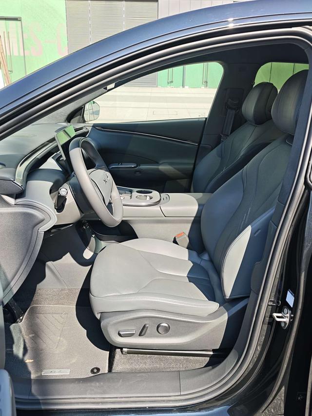 Certificated Pre-Owned XPENG G7 2025 Edition 702 Ultra Long Range Maxu22232765