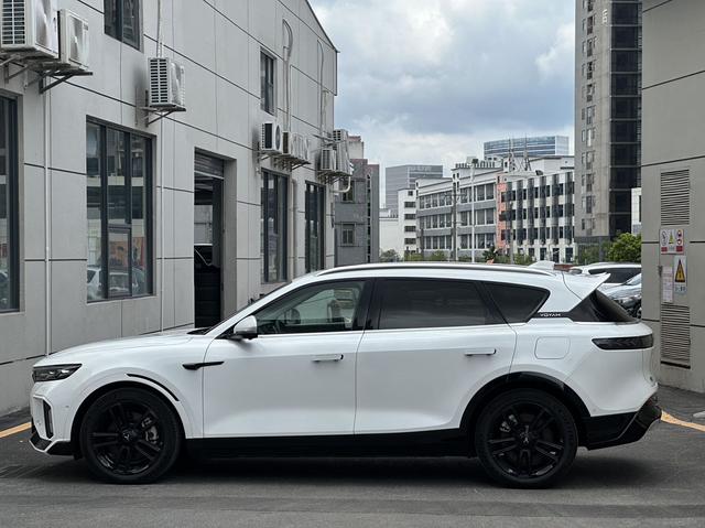 Certificated Pre-Owned VOYAH FREE 2024 Ultra Long Range Intelligent Driving Version -u21547521