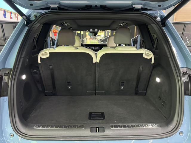 Certificated Pre-Owned Li Auto ONE 2021 Extended-Range 6-Seater Edition -u21010103