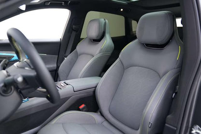 Certificated Pre-Owned Lynk & Co 08 EM-P 2023 120 Long Range Halo -u22098824