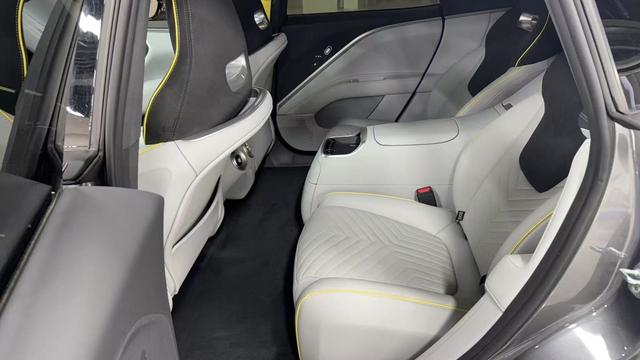 Certificated Pre-Owned AVATR 11 2023 Edition 116 kWh Rear-Wheel Drive Version