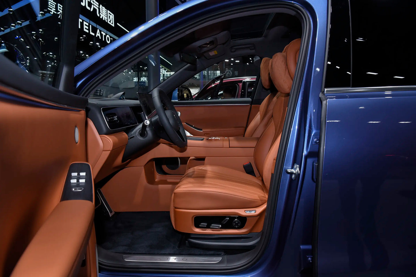 Seres Auto AITO M7-Hybride REEV