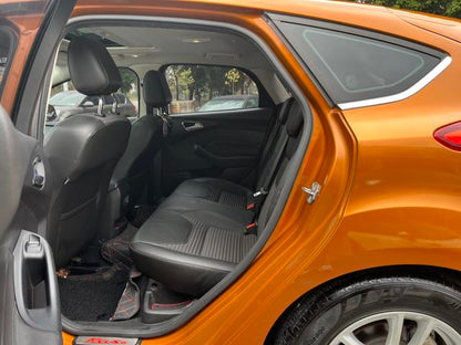 Certificated Pre-Owned Ford Focus 2015 Hatchback EcoBoost 180 Automatic Elite Edition - u22640542