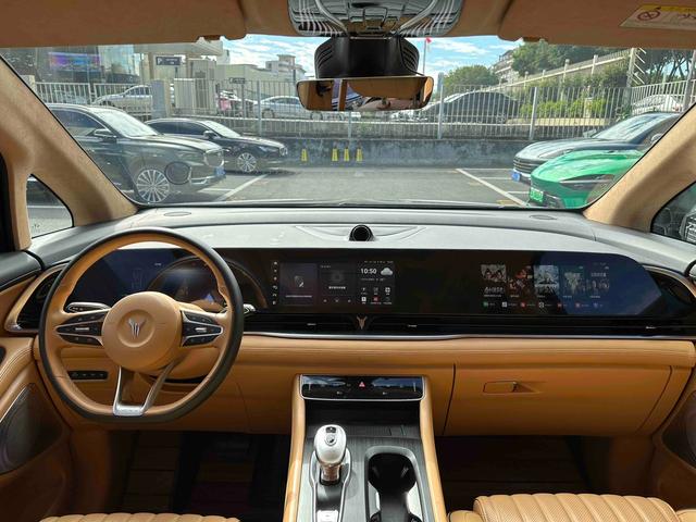 Certificated Pre-Owned VOYAH Dreamer PHEV 2024 Ultra-Long Range Flagship Edition -u21711897