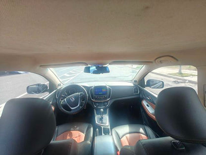 Certificated Pre-Owned SAIC-GM-Wuling Baojun 560 2016 1.8L iAMT Luxury Edition - u22062961