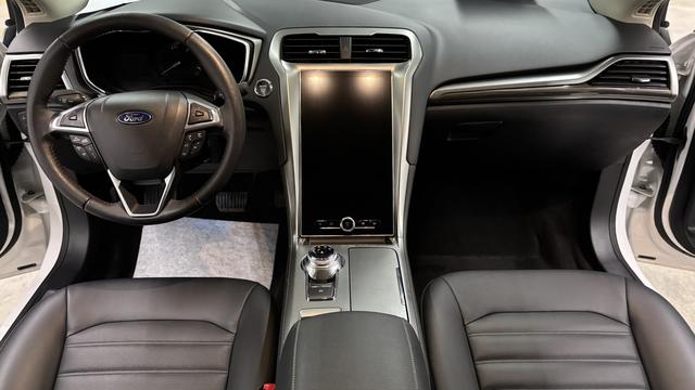 Certificated Pre-Owned Ford Mondeo 2020 EcoBoost 200 Luxury - u22059638