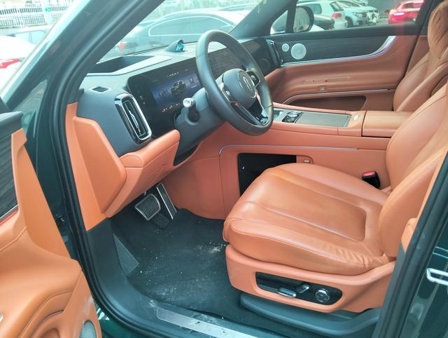 Certificated Pre-Owned Wenjie M9 2024 Extended-Range Ultra Six-Seater Edition -u22498348