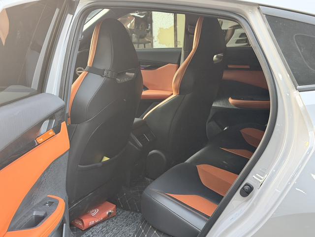 Certificated Pre-Owned Changan UNI-V 2025 1.5T 500Bar High-Energy Sport Edition - u22373988