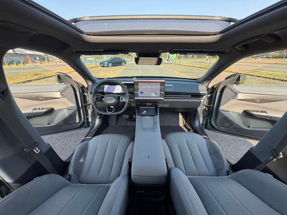 Certificated Pre-Owned Lynk & Co 07 EM-P 2024 126 Long Range Ultra -u22680852