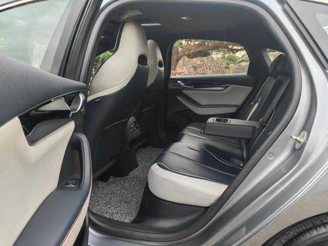 Certificated Pre-Owned BYD Qin PLUS DM 2023 DM-i Champion Edition 120KM Excellence Model -u22740569