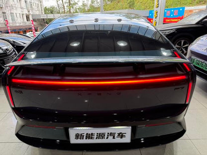 جهاز XPENG P7 2025 702 طويل المدى فائق الجودة معتمد ومستعمل