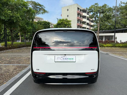 Li Auto MEGA 2024 Ultra Version d'occasion