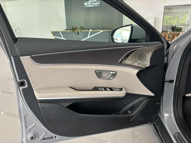 Pre-Owned BYD Han EV 2025 Model 701KM LiDAR Intelligent Driving Version