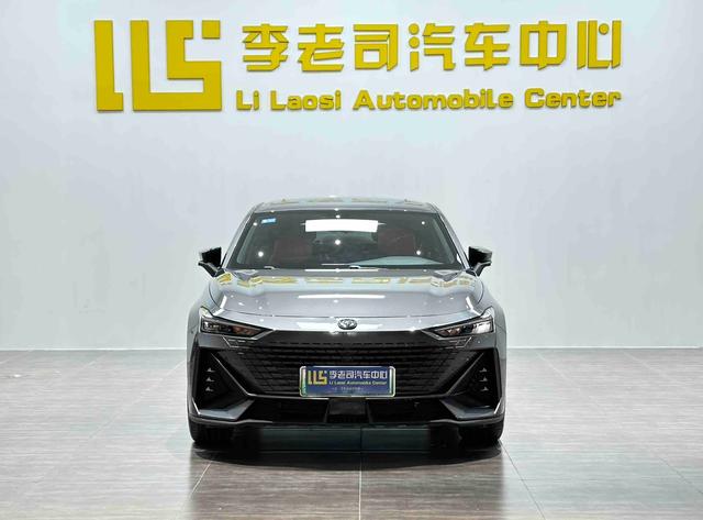 Certificated Used Changan UNI-V Intelligent Electric iDD 2023 Edition Intelligent Electric iDD 113km Intelligent Fun Version (Fast Edition)