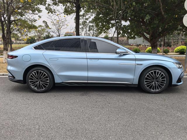 Certificated Used BYD Han DM 2023 DM-i Champion Edition 121KM Premium Version