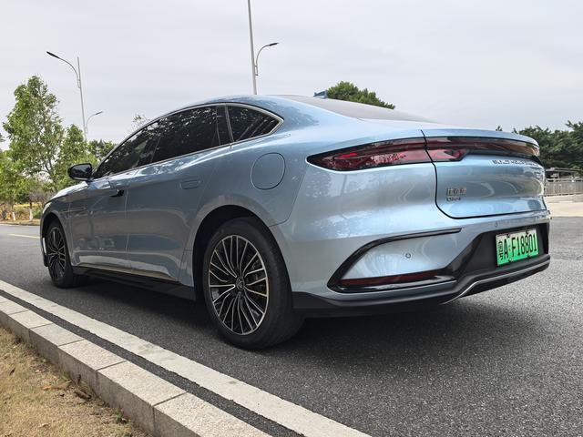 Certificated Used BYD Han DM 2023 DM-i Champion Edition 121KM Premium Version