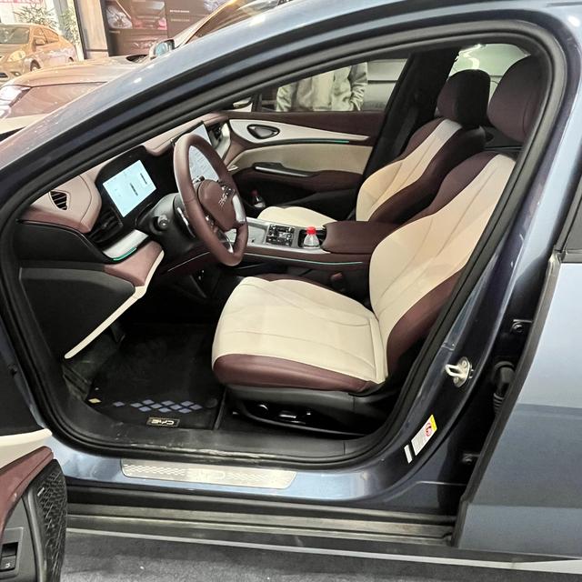 Certificated Used BYD Seal 07DM 2025 Intelligent Driving Edition DM-i 125KM Elite Version