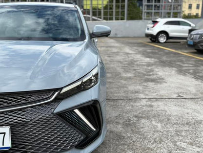 سيارة جيلي إمجراند L HiP 2022 1.5TD-DHT Pro 100KM Super Rui مستعملة معتمدة