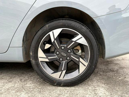 سيارة جيلي إمجراند L HiP 2022 1.5TD-DHT Pro 100KM Super Rui مستعملة معتمدة