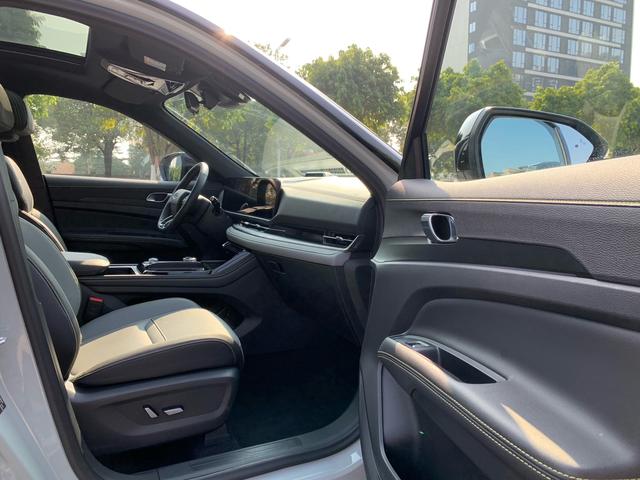 Certificated Used Lingrui PHEV 2025 Premium Plus Edition