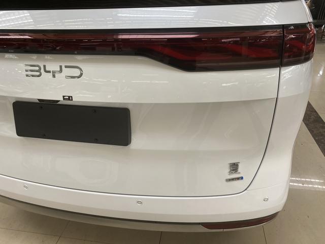 Certificated Used BYD Xia 2025 DM-i 180KM Premium Edition