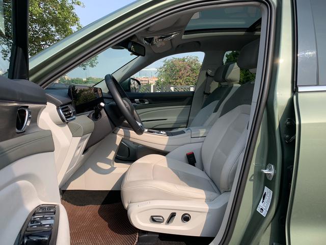 Certificated Used Lingyu PHEV 2025 Premium Leading Edition PLUS