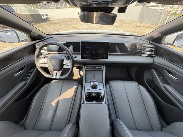 Certificated Used BYD Qin L DM 2024 DM-i 80KM Superior Edition