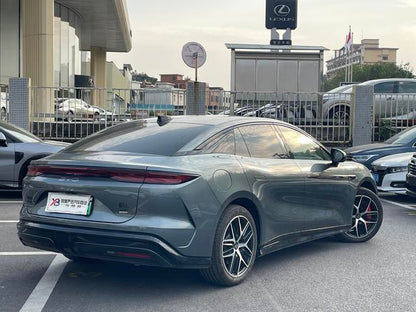 Certificated Used BYD Han L DM 2025 DM-p 180KM 4WD Lidar Flagship Version