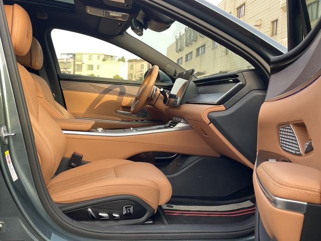 Certificated Used BYD Han L DM 2025 DM-p 180KM 4WD Lidar Flagship Version