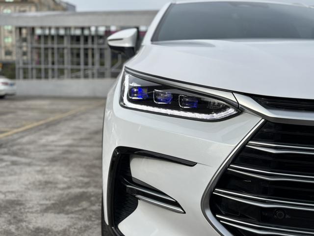 دراجة نارية مستعملة معتمدة من طراز BYD Tang DM 2023 DM-i Champion Edition، نسخة ممتازة بمسافة 112 كيلومترًا