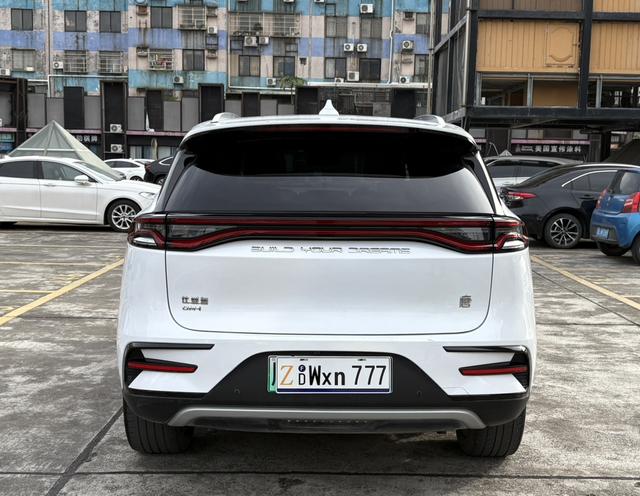 دراجة نارية مستعملة معتمدة من طراز BYD Tang DM 2023 DM-i Champion Edition، نسخة ممتازة بمسافة 112 كيلومترًا