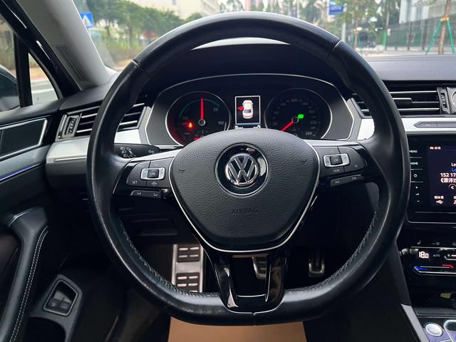 Certificated Used FAW-Volkswagen Magotan GTE 2020 Luxury