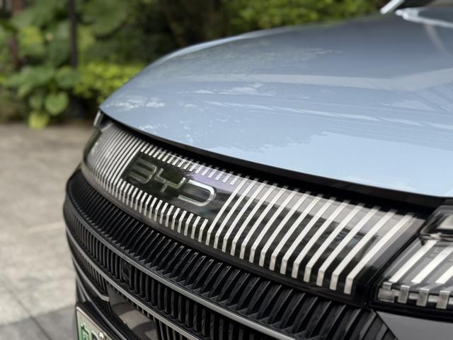 Certificated Used BYD Frigate 07 2023 DM-i 205KM Flagship