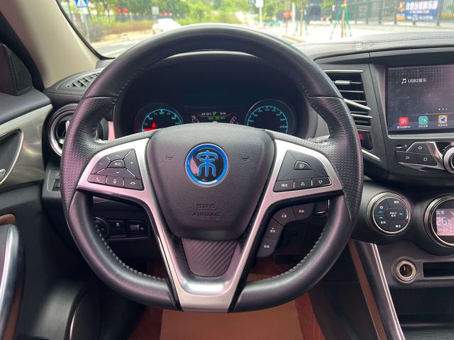 Certificated Used BYD Song DM 2017 1.5TID Full-time Four-wheel Drive Luxury Edition