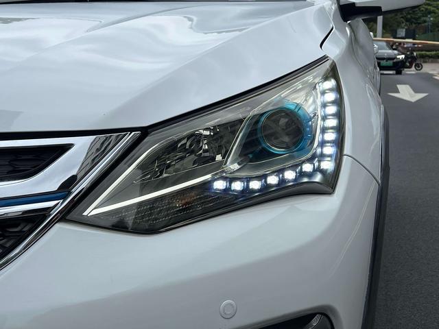 BYD Song DM 2017 1.5TID 4x4 permanent Édition Luxe d'occasion certifiée