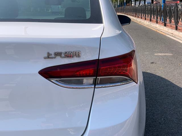 Certificated Used SAIC-GM Buick Excelle 2021 Model Dianfan 1.5L Automatic Entry Type