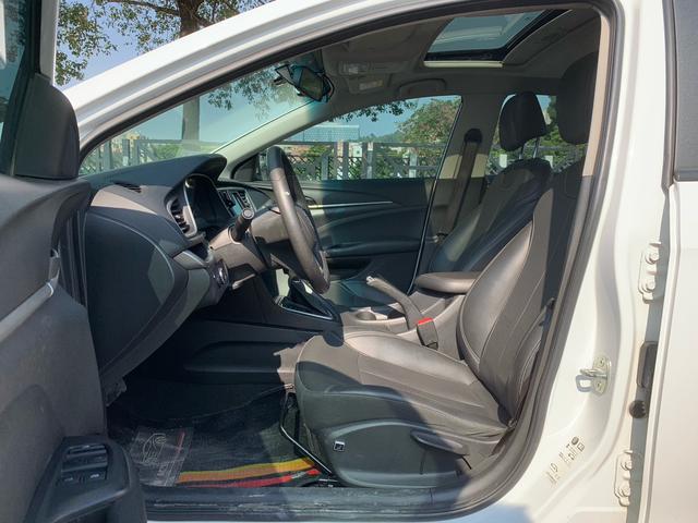 Certificated Used SAIC-GM Buick Excelle 2021 Model Dianfan 1.5L Automatic Entry Type