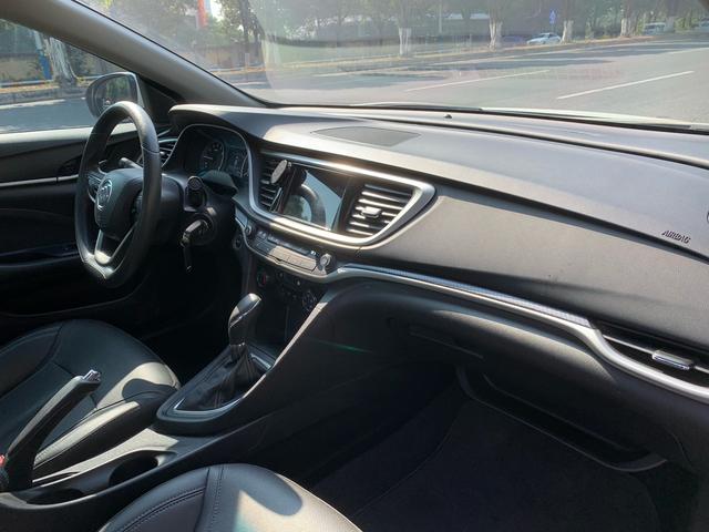 Certificated Used SAIC-GM Buick Excelle 2021 Model Dianfan 1.5L Automatic Entry Type