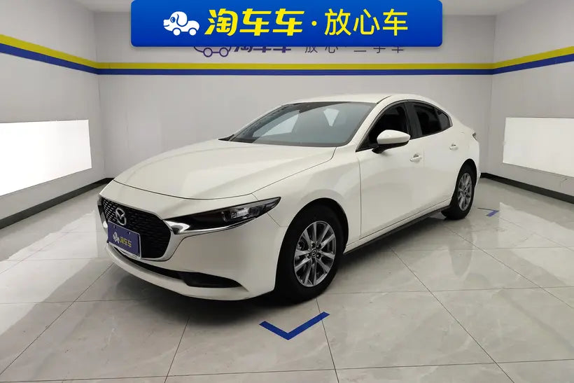 Certificated Used Mazda 3 Axela 2022 2.0L Automatic Zhiqing Edition