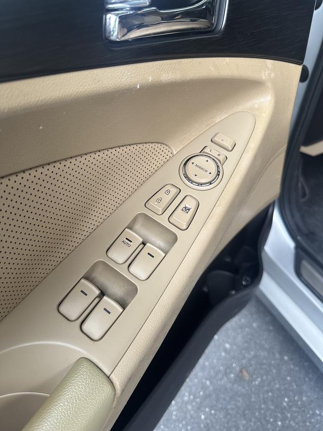 Certificated Used Hyundai Sonata 8 2014 2.4L Automatic Leading Edition National IV