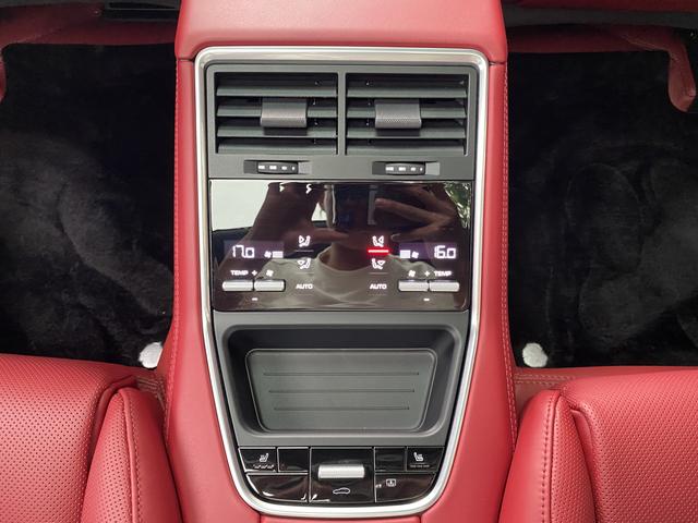 Certificated Used Porsche Panamera 2023 Facelift Executive Extended Platinum Edition 2.9T