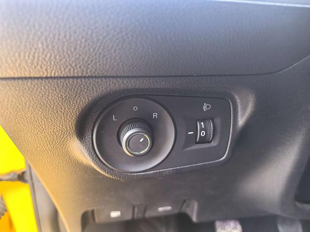 Certificated Used Roewe MG5 2022 180DVVT Manual Youth Fashion Edition